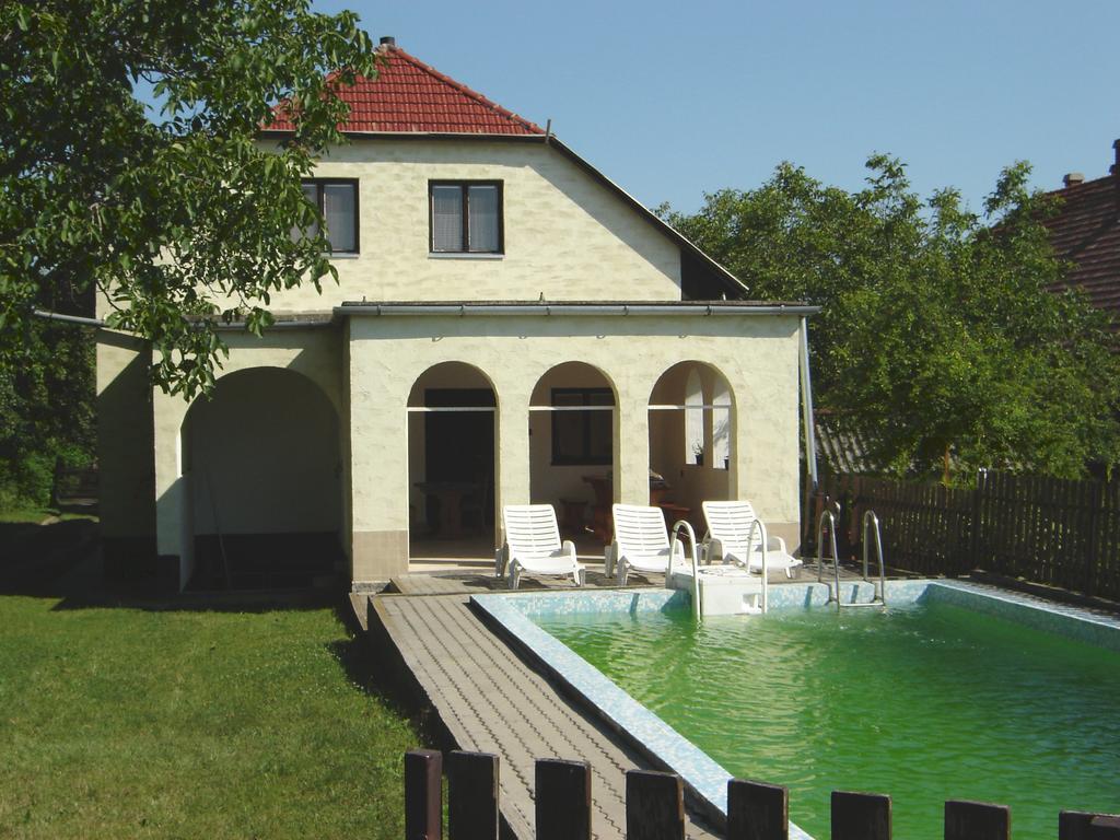 Villa Somogyi Vendeghaz Zamárdi Exterior foto